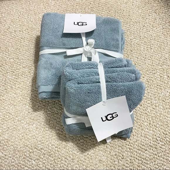UGG Bath 6 Pc Ugg Pasha Succulent Washcloths 4 Hand Towels 2 Light